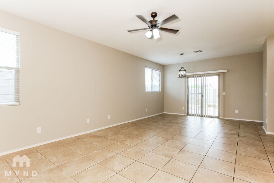 Building Photo - 7340 W Preston Ln