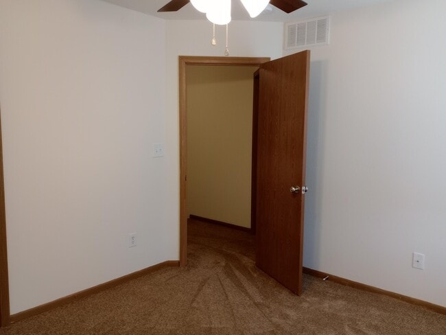 Building Photo - 5718 Canaveral Dr