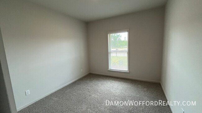 Building Photo - 531 Vista Pointe Dr