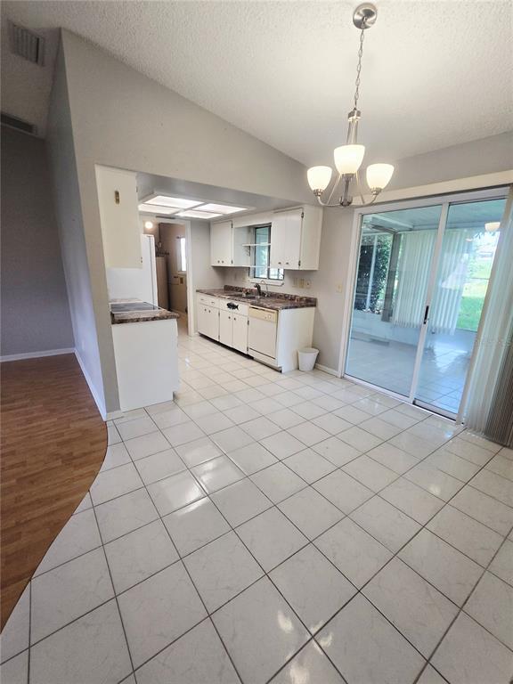 Building Photo - 8425 SW 107th Pl