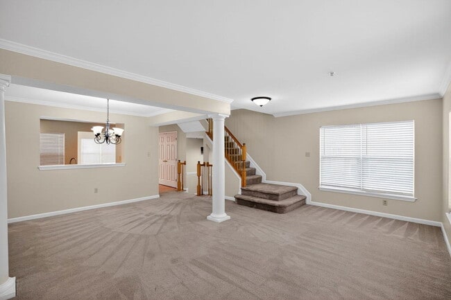 Building Photo - 9880 Moffit Pl