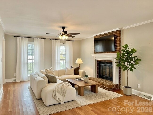 Building Photo - 8010 Silver Maple Ln