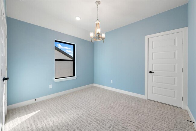 Building Photo - 6216 Bower Wl Rd