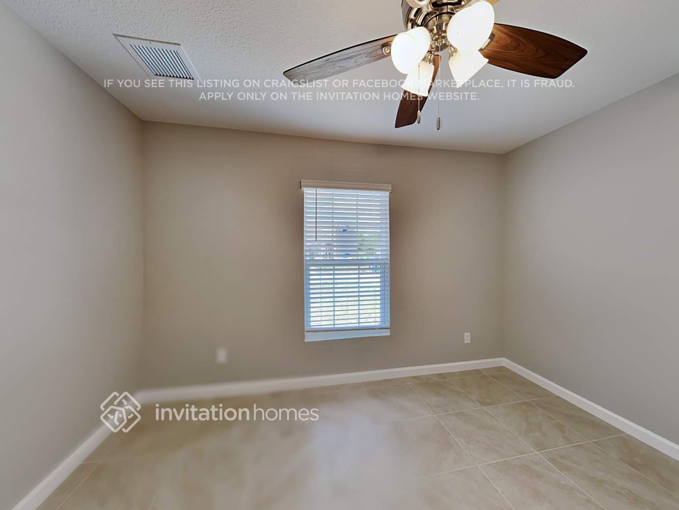 Building Photo - 2605 SW Cadet Cir