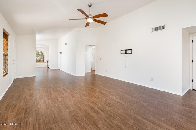 Building Photo - 2926 E Brookwood Ct