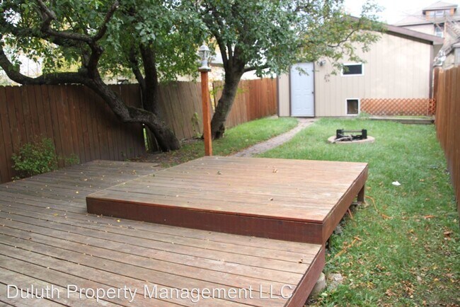 Building Photo - 4 br, 2 bath House - 2819 West 2nd Street