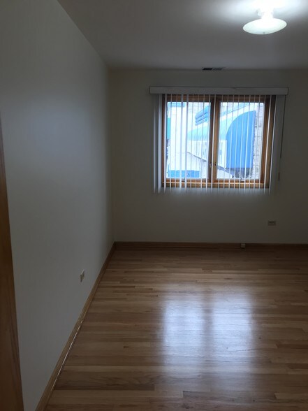 Building Photo - 4453 S Harlem Ave