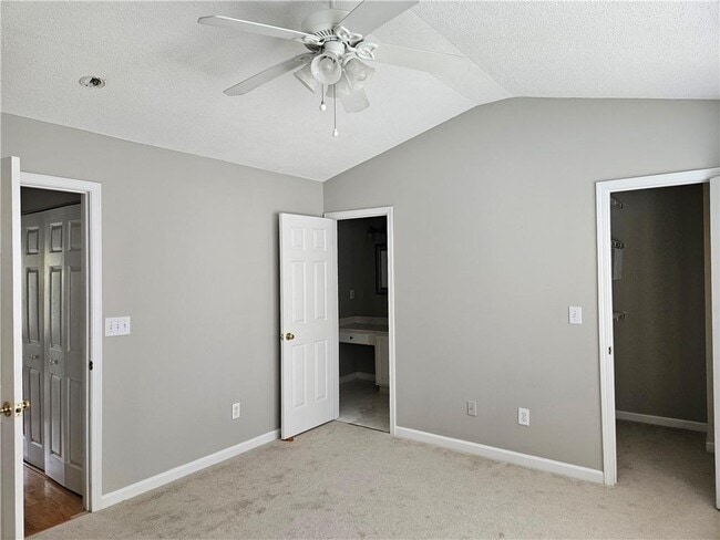 Building Photo - 4645 Valais Ct