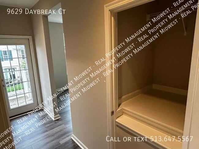 Building Photo - 9629 Daybreak Ct