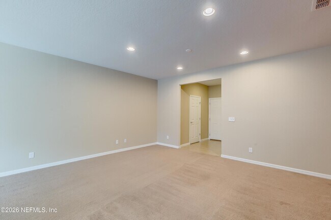Building Photo - 7021 Buroak Ct