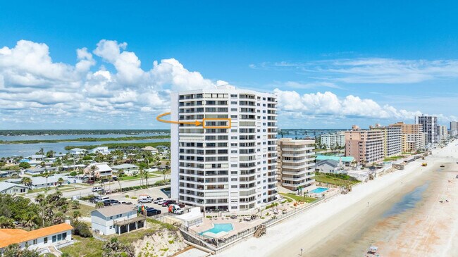 Building Photo - 3855 S Atlantic Ave