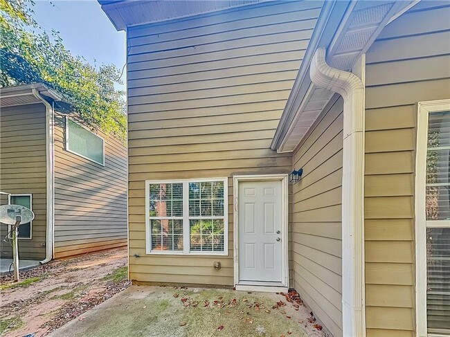 Building Photo - 2157 Capella Cir SW