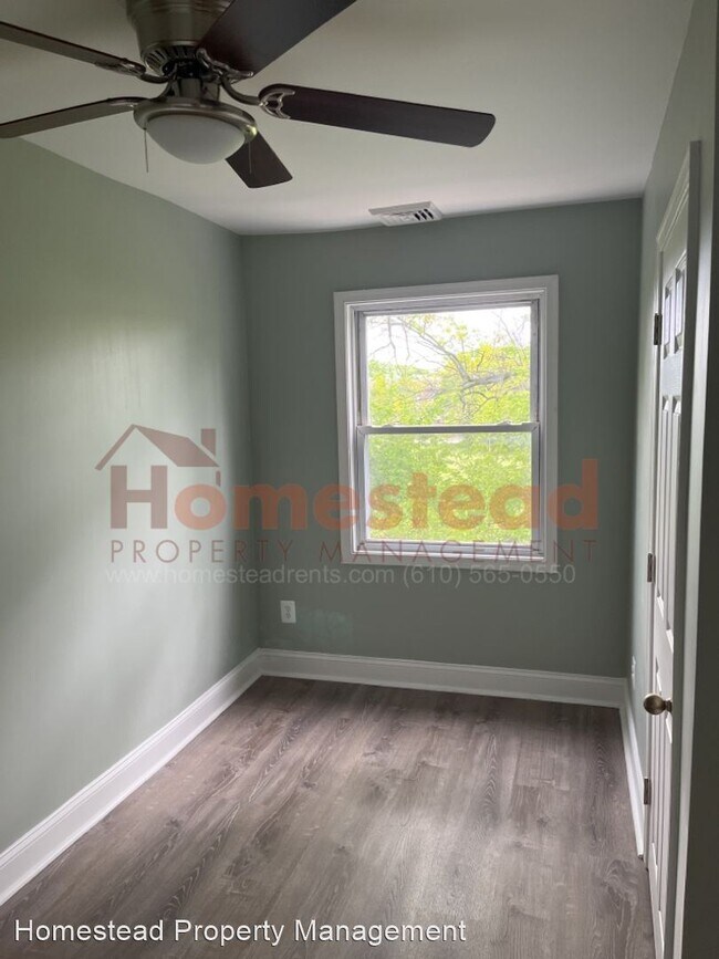 Building Photo - 3 br, 1.5 bath House - 212 Wabash Ave