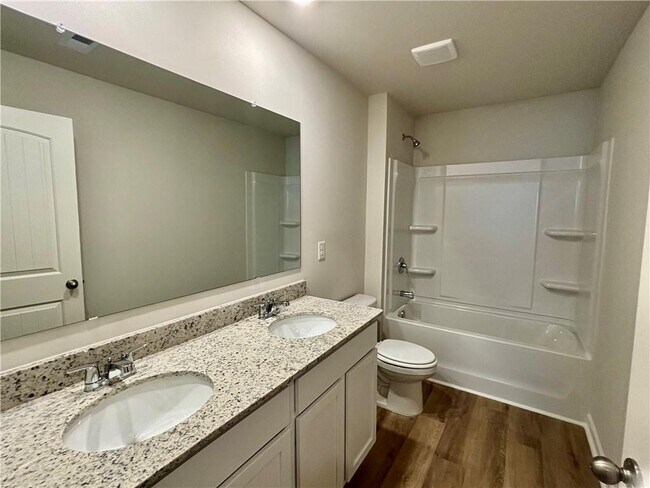 Building Photo - 2910 Daxton Ln