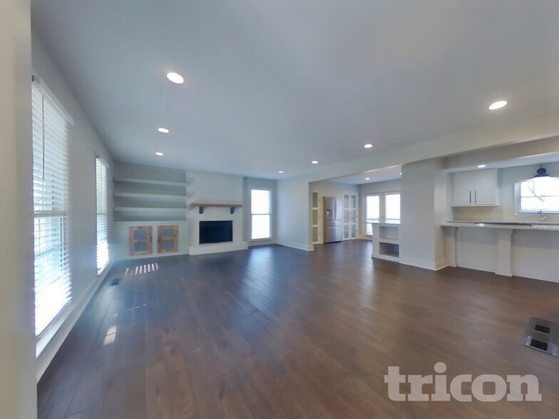 Building Photo - 117 Jay Wood Dr