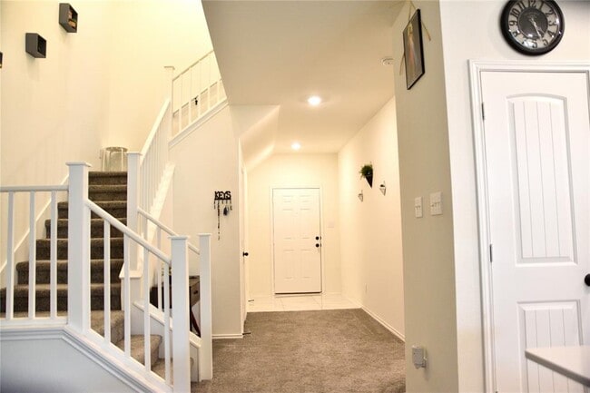 Building Photo - 13808 Eleanor Roosevelt St