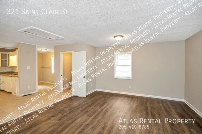 Building Photo - 321 St Clair St