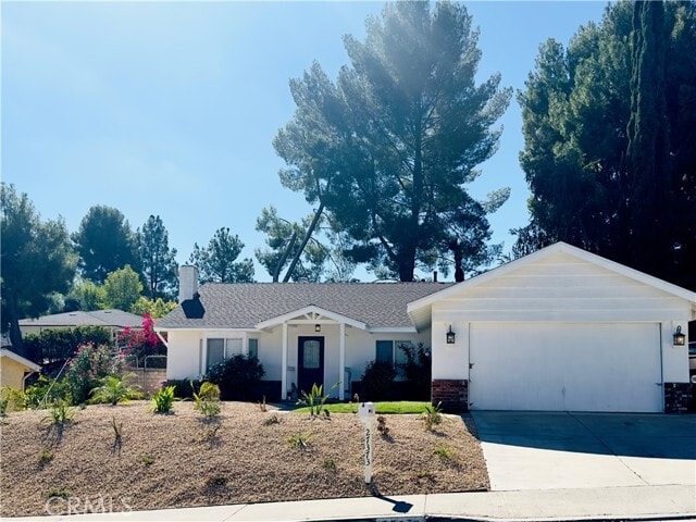 Primary Photo - 27373 Catala Ave