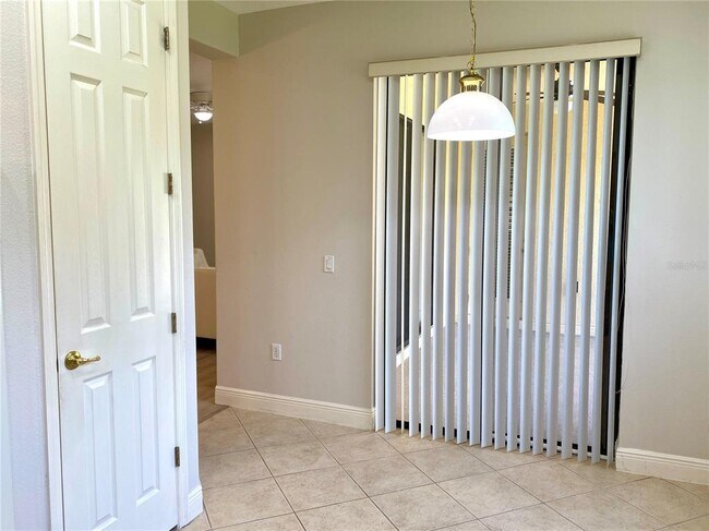 Building Photo - 167 Los Gatos Pl