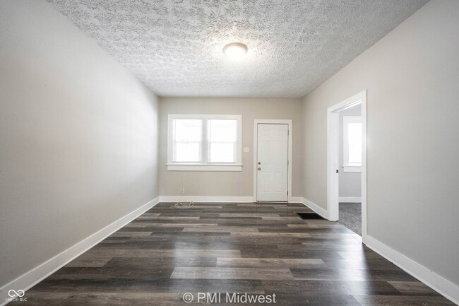 Building Photo - 729 N Bosart Ave