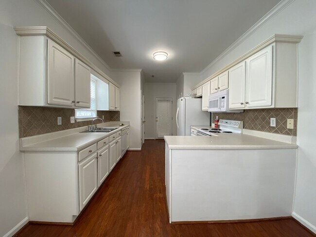 Building Photo - Home for rent in Hoover!!!! Available to V...
