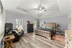 Building Photo - 5601 Burgundy Dr