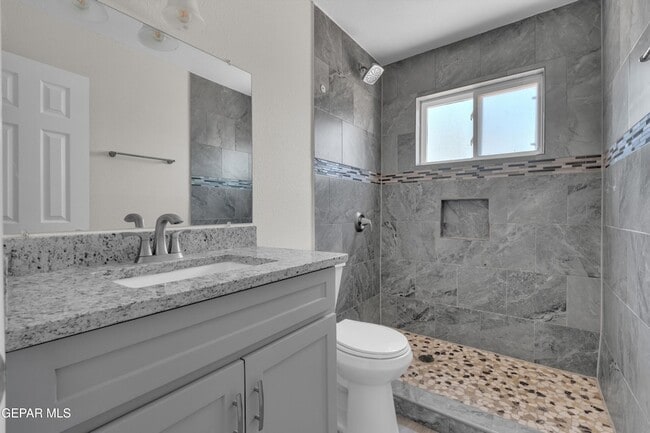 Building Photo - 10516 Cuesta Brava Ln