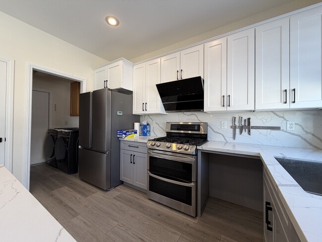 Building Photo - 10756 Turquoise Valley Dr