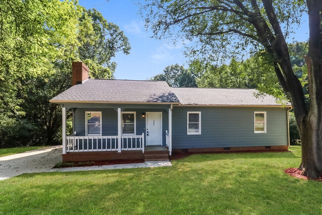 Primary Photo - 504 Woodstream Dr