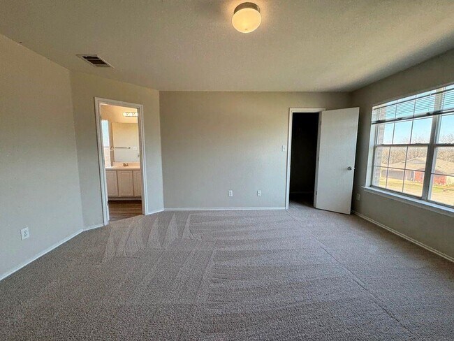 Building Photo - 119 Peppergrass Cove