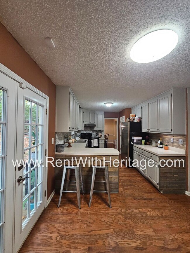 Building Photo - 6849 Quail Pl