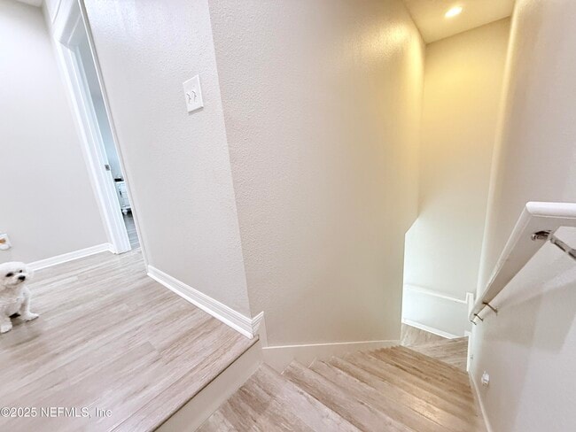 Building Photo - 14316 Dovewind Ct