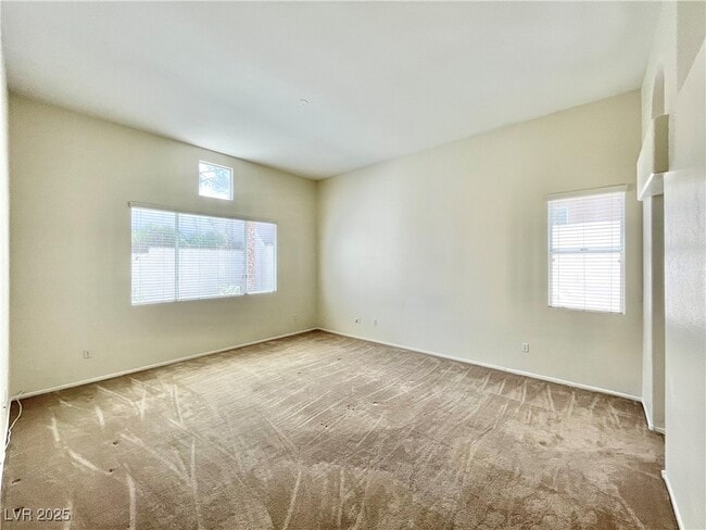 Building Photo - 20 Staghorn St