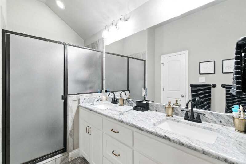 Building Photo - 1629 Town Creek Cir