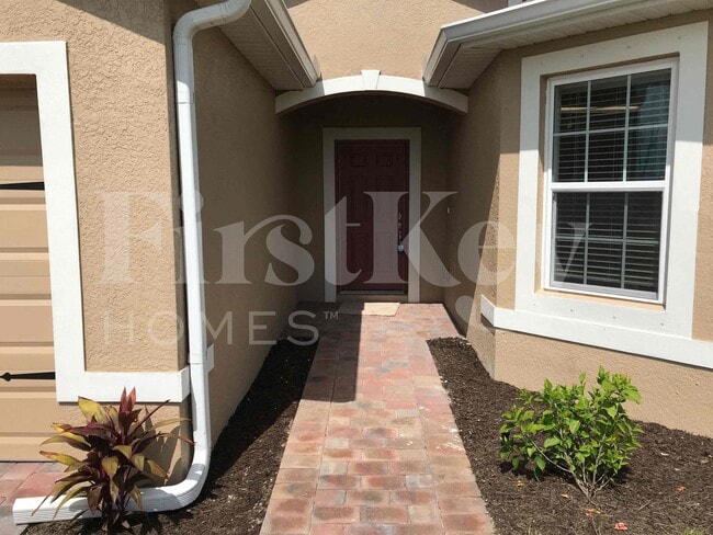 Building Photo - 217 NW 9th St