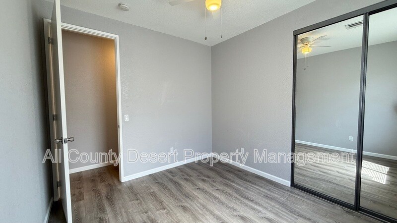 Building Photo - 9591 Capiland Rd