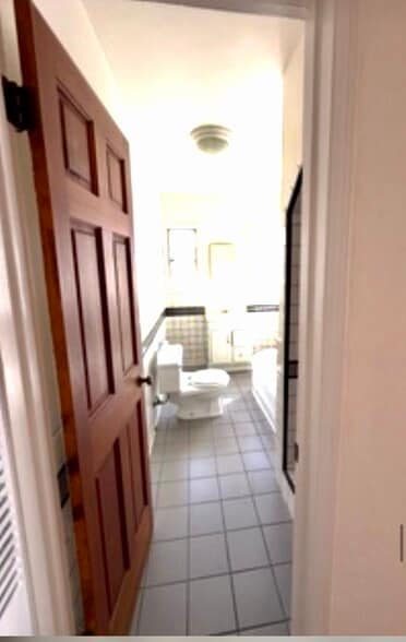 Building Photo - 6089 Cashio St