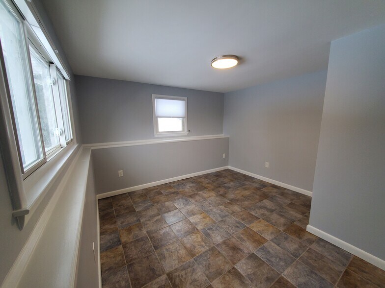 Bedroom 2 - 14 Rocket St