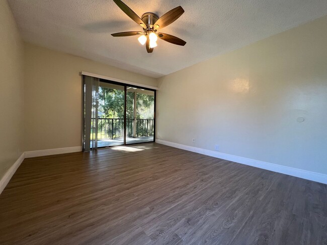 Building Photo - Newly Renovated Winter Springs Condo ~ New...