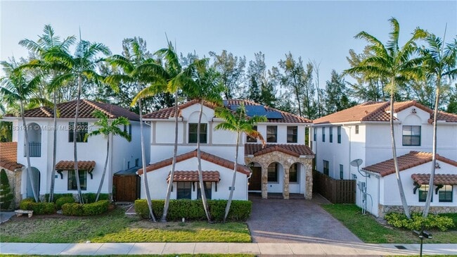 Primary Photo - 10371 NW 10th St