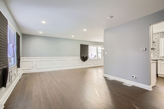 Building Photo - 14900 Evers St