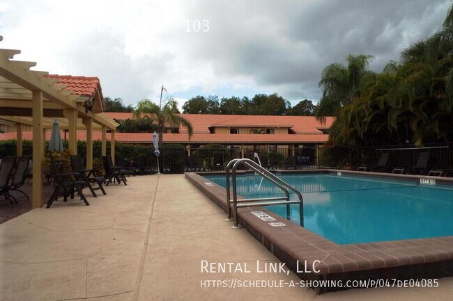 Building Photo - 9871 Citadel Ln