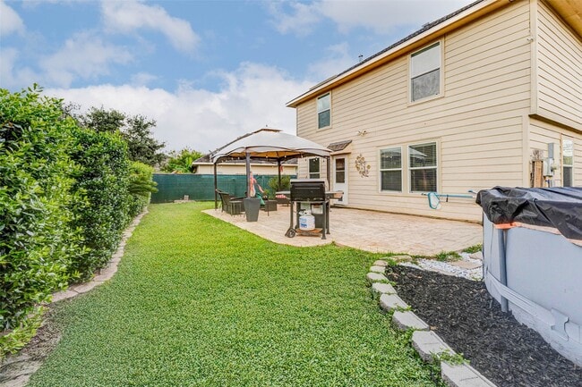 Building Photo - 19110 Canaras Ct