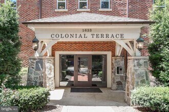 Building Photo - 1633 N Colonial Terrace
