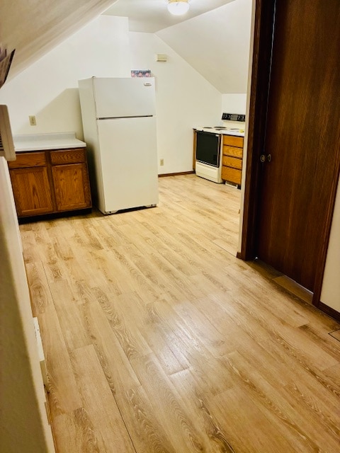 Kitchen Area - 1220 W Packard St