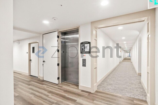 Building Photo - Unit 210