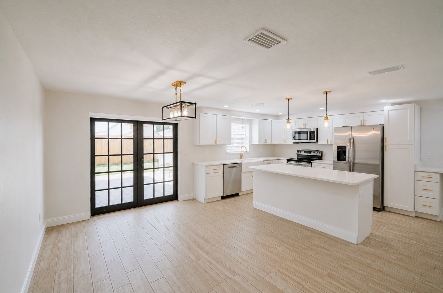 Building Photo - 3120 Sandspur Dr