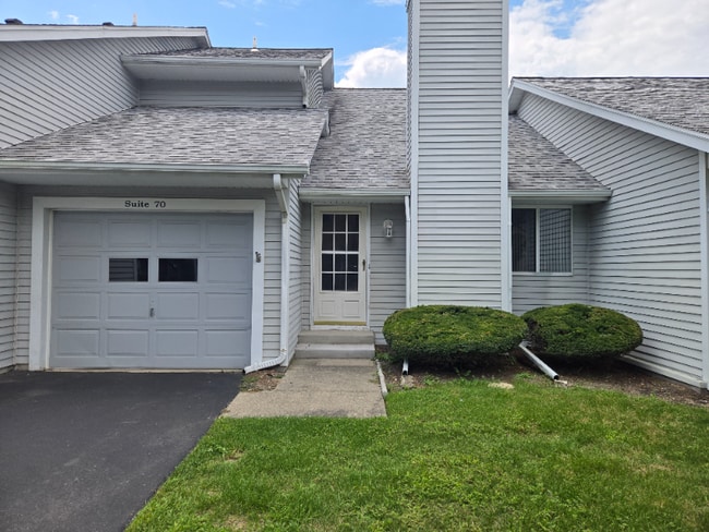Building Photo - 6955 Dorr St