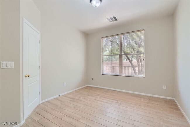 Building Photo - 8815 Salvestrin Point Ave