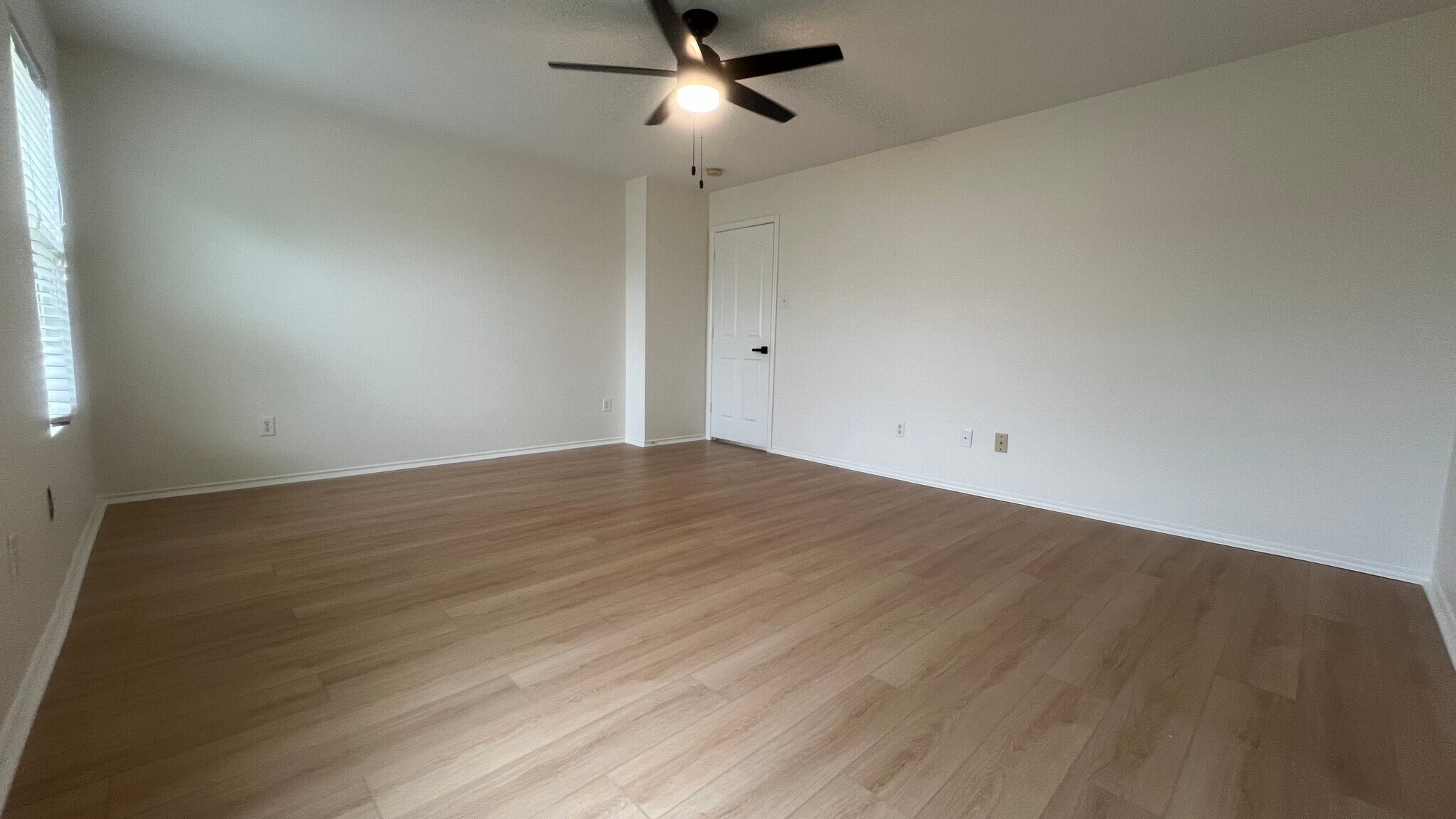 Building Photo - 7807 Galleon Field Ln